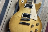 Gibson 2006 Les Paul Classic Honey Burst-3.jpg